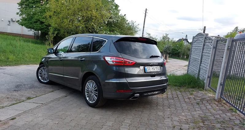 Ford S-Max cena 82999 przebieg: 199000, rok produkcji 2018 z Lubawka małe 154